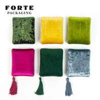 FORTE Luxuriöse Grüne Samt-Reise-Schmuckbox Organizer Geschenkverpackung Ring Halskette Geschenk Samt-Quasten-Schmuckbox