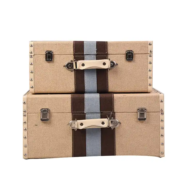 Louis vuitton boxes decor  Vuitton box, Louis vuitton, Decorative