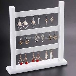 Support <span class=keywords><strong>de</strong></span> boucle d'oreille en acrylique Organisateur <span class=keywords><strong>de</strong></span> porte-bijoux <span class=keywords><strong>de</strong></span> boucle d'oreille en acrylique <span class=keywords><strong>de</strong></span> table pour un usage domestique ou une exposition <span class=keywords><strong>de</strong></span> vente en magasin - Product Image 5