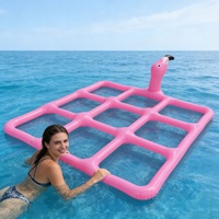 Nouveauté des fabricants, en stock : Jeu aquatique gonflable de lancer, pour l'été et l'interaction familiale, avec balles de plage à motif quadrillé.
