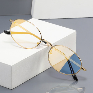 Gafas <span class=keywords><strong>de</strong></span> Sol Retro Ovaladas Premium SPUKA 8013 para Hombre y <span class=keywords><strong>Mujer</strong></span> con Revestimiento <span class=keywords><strong>de</strong></span> Espejo y Logotipo Personalizado - Product Image 2