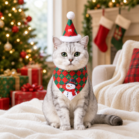 Ensemble de costumes de Noël festifs et mignons pour animaux de compagnie : bonnet de Père Noël, bandana triangulaire, doux, pour chiens et chats, écologique et réglable