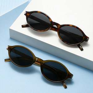 Lunettes de soleil rondes vintage tendance 2025 avec logo personnalisé, protection UV400, petite monture ovale pour femmes - Product Image 4