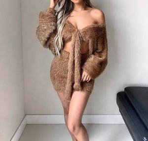 Nuevo Conjunto de Dos Piezas de Felpa para Mujer de Invierno, Top Corto <span class=keywords><strong>con</strong></span> Cordones de Manga <span class=keywords><strong>Larga</strong></span> y Minifalda, Estilo Elegante - Product Image 3