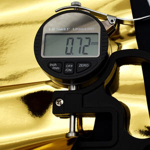 Pelle Artificiale Metallizzata Oro per Artigianato, Divani, Abbigliamento, Scarpe, Borse e Tappezzeria - Product Image 3