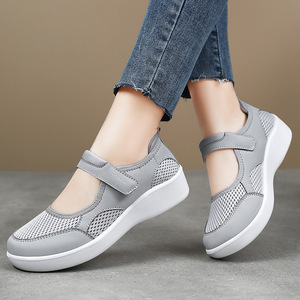 2025 Chaussures de mode coréennes pour femmes, à enfiler, à plateforme compensée, avec embout en acier, légères, respirantes, style pieds nus, pour l'extérieur, Automne Printemps - Product Image 5
