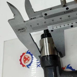 6D140 Engine PC400-8 Excavator Fuel Injector 095000-6070 6251-11-3100 - Product Image 4
