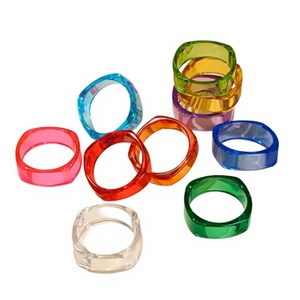 Bracelet unique en résine de jade hautement sculpté, motif feuille mignon, bijou fait main de qualité supérieure, couleur verte, idéal pour mariage et fête, pour femme - Product Image 6