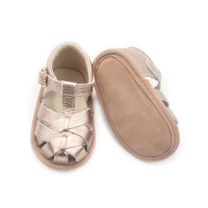 卸売ベビーニーハイグラディエーターガールズフラットソフトレザーサンダル - Product Image 4