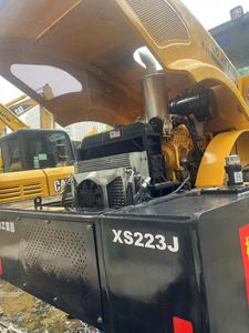 Compacteur vibratoire à tambour unique XS223J d'occasion, fabriqué en Chine, pour travaux de construction industrielle, Changchai, entièrement hydraulique, 75 kW, à conduite et marche - Product Image 5