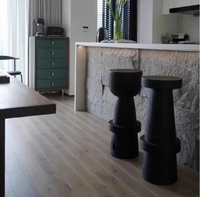 Tabouret en bois massif, style médiéval rétro, chaise de bar créative, géométrique, moderne, pour la maison, l'hôtel, le club, le restaurant, le salon