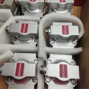 วาล์วเซอร์โวมู๊ก G761-3033B G761-3034B วาล์วไฮดรอลิกแม่เหล็กไฟฟ้าแบบเกลียว - Product Image 2