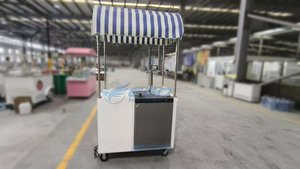 Remorque alimentaire mobile personnalisée pour la vente de bière et de nourriture, avec grande autonomie, pour l'extérieur et dotée de roues robustes - Product Image 5
