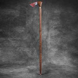 Canne de marche en bois durable avec décoration en résine, idéale pour les seniors, les collectionneurs et les passionnés de marche - Product Image 6