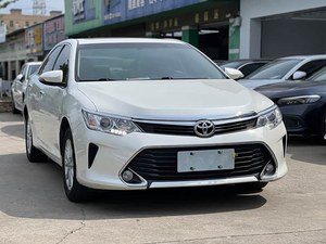 โตโยต้า แคมรี่ รุ่นปี <span class=keywords><strong>2016</strong></span> 2.0E รุ่นฉลองครบรอบ 10 ปี รุ่น Elite Edition รถรับรองคุณภาพ พวงมาลัยซ้าย เบาะหนัง - Product Image 4