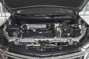 Chevrolet Equi Nox 2023, модель входа, базовая техническая камера заднего вида, датчики парковки, люк на крыше - Product Image 6