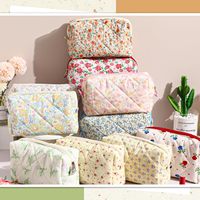 Ginzeal Coton Matelassé Maquillage Sac Floral Coquette Esthétique Voyage Cosmétique Organisateur Sac Cadeaux Pour Les Femmes