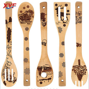 Pala <span class=keywords><strong>de</strong></span> Bambú con Patrón Grabado, Utensilios <span class=keywords><strong>de</strong></span> <span class=keywords><strong>Cocina</strong></span> para Halloween y Navidad, Juego <span class=keywords><strong>de</strong></span> <span class=keywords><strong>Cocina</strong></span>, Regalo Antideslizante y Resistente a Altas Temperaturas - Product Image 2