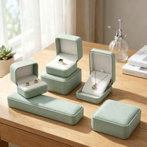 Coffret à bijoux rectangulaire <span class=keywords><strong>vert</strong></span> clair pour bagues, colliers et bracelets – Boîtes cadeaux de luxe doublées pour petites entreprises et vente en gros - Product Image 6