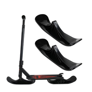Vélo d'équilibre pour enfants 2 en 1 en plastique noir, équipement de patinage et de luge sur neige pour l'extérieur - Product Image 1