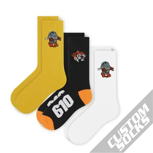 Factory Wholesale Cotton Crew Embroidery Logo Sock Custom Design Embroidery Sock With Logo