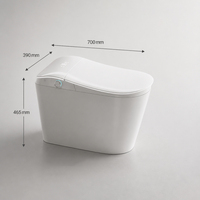WC intelligent monobloc blanc avec chasse d'eau automatique par capteur de pied, télécommande, siège chauffant et siphon en S pour hôtel et salle de bain domestique