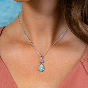 Pierres précieuses d'usine qui ressemblent à du Larimar, pierre précieuse des Caraïbes, véritable Larimar, le magasin de pierres précieuses, pendentif - Product Image 2