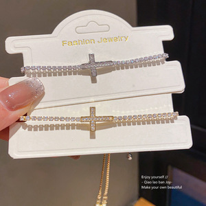 Pulsera Minimalista con Incrustaciones de Circonitas en Forma de Cruz, Chapada en Oro de 14K, Ajustable, de Lujo, para Uso Diario, Regalo de Cumpleaños, Regalo Religioso, Regalo de Bautizo - Product Image 3
