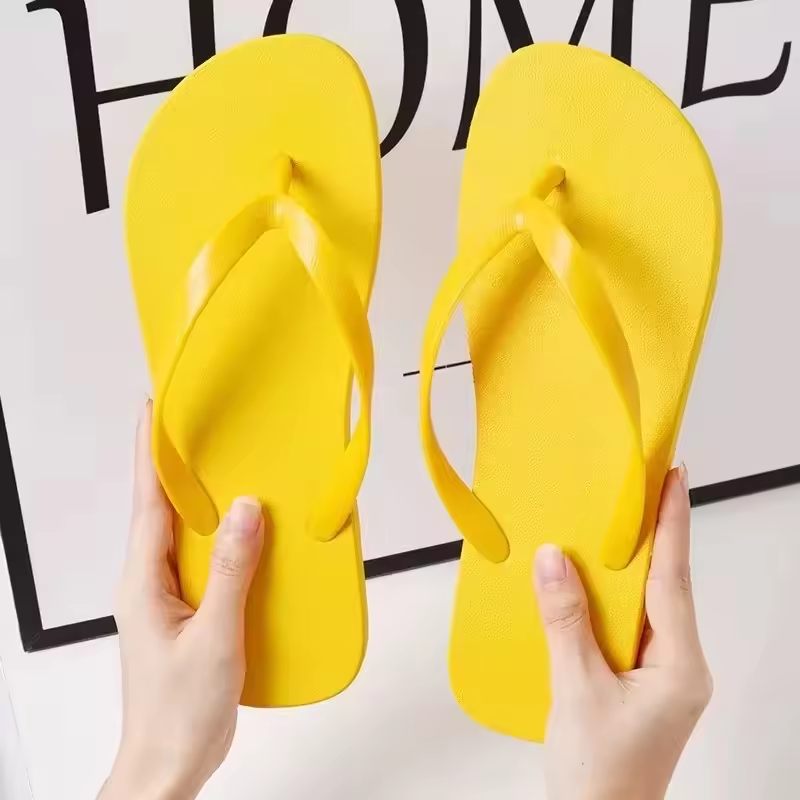 สีเหลือง