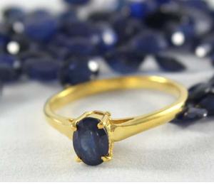 Bague classique en or jaune 14 carats massif avec saphir bleu naturel ovale 5x7mm, pierre de naissance, pour fête, par le fabricant de bijoux - Product Image 3