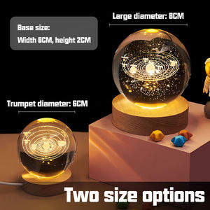 Esfera de Cristal del Sistema Solar de 80 mm, Bola de Cristal de Galaxia Grabada con Láser 3D con Base de Madera para Decoración del Hogar, Lámpara de Bola de Cristal - Product Image 3