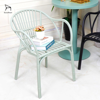 Chaise de salle à manger noire EaseNeat au design simple pour café, restaurant, mobilier de jardin