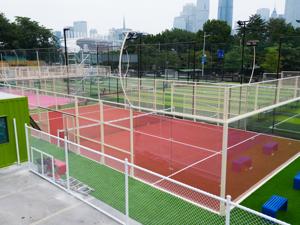 Terrain de padel en acier inoxydable durable, finition galvanisée à chaud, verre trempé de 12 mm d'épaisseur, gazon artificiel, garantie 10 ans - Product Image 4