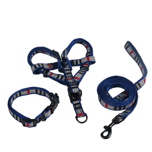 Katı desen naylon köpek evcil hayvan tasması ve koşum rahat çapraz sınır yürüyüş halat <span class=keywords><strong>Pet</strong></span> yürüyüş dişli için düğme kapatma ile - Product Image 1