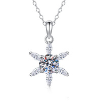 Collana Unisex in Argento S925 con Pendenti a Croce, Occhio di Cavallo, Fiocco di Neve e Stella a Cinque Punte; Moissanite Certificata Colore D da 1 Carato