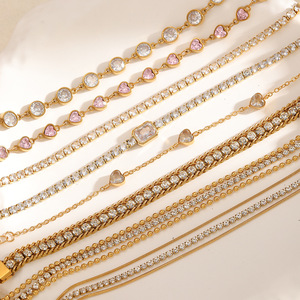 Pulsera de Diamantes para Mujer, Chapada en Oro de 18k, Acero Inoxidable, Corte Corazón, Incrustada con Diamantes, Joyería para Uso Diario - Product Image 1