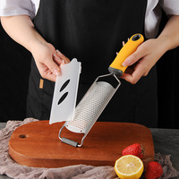 Râpe à main en acier inoxydable multifonctionnelle pour fromage chocolat citron fruits légumes opération manuelle utilisation transfrontalière