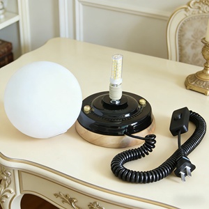 <span class=keywords><strong>Lampada</strong></span> da Tavolo Vintage in Ceramica Aulipur <span class=keywords><strong>con</strong></span> Cavo a Molla e Spina, Ideale per Camera da Letto, Comodino e Studio - Product Image 2