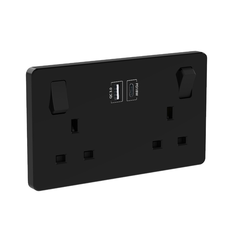 UKCA CE BS1363 New PD3.0 UK Standard 2 Gang Switch Wall Outlet PD 20W Power Directly Quick Charger UK Wall Socket with USB
