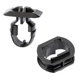 Clips de fixation pour bas de caisse et seuils de porte Mercedes-Benz GLK, poutre longitudinale inférieure, A0099884278 A0099884378, en plastique nylon POMPP - Product Image 1