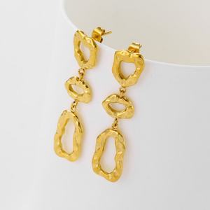 Pendientes Colgantes de Acero Inoxidable con Baño de Oro de 18K, Diseño Geométrico Irregular, de Alta Gama, con Empalmes Huecos, Impermeables, al por Mayor, para Moda - Product Image 1