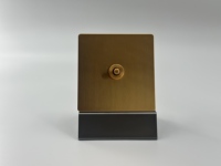 Nouvel Arrivage – Interrupteur Mural Haut de Gamme en Acier Inoxydable Couleur Laiton, Norme Britannique 86, 1/2/3 Boutons, Prix Usine pour Maison et Hôtel
