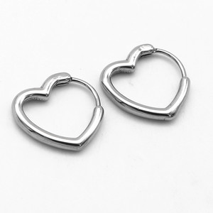 Pendientes de aro de acero y titanio con forma de corazón de yunnique, joyería minimalista y elegante, regalo para mujer, accesorios de moda - Product Image 2