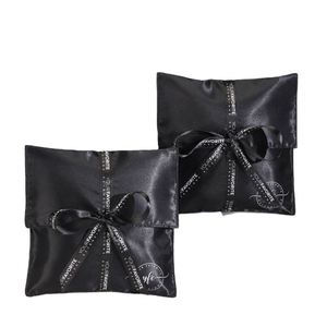 Pochette cadeau en satin noir avec ruban, logo personnalisé, emballage cosmétique en satin, enveloppe pour parfum - Product Image 1
