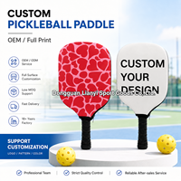 Housse de raquette de pickleball OEM en néoprène, taille personnalisée, avec impression intégrale pour les marques et clubs sportifs, avec emballage à étiquette suspendue