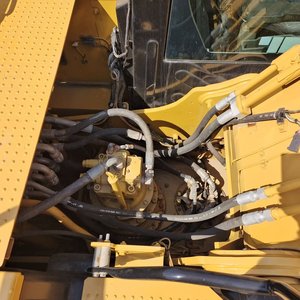 Excavadora de cadenas Caterpillar 320C 320CL 320GX 323GC 325D 326GC usada original en stock - Product Image 5