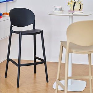 Silla de <span class=keywords><strong>Bar</strong></span> Moderna Minimalista con Respaldo, Apilable, para Cocina Comercial, Taburete Alto, Silla de Comedor de Plástico Creativa de Diseño - Product Image 2