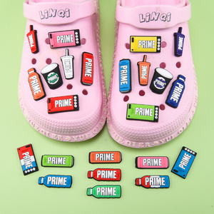 Karol g Bunny Rebelde sabots breloques Sport Team Designer chaussures breloques pour sabots accessoires chips et pommes de terre sabots breloques - Product Image 4