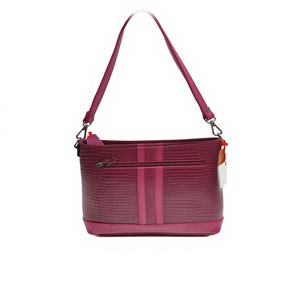 Sac à bandoulière en cuir élégant et classique pour femmes Design durable idéal pour le travail quotidien et les occasions de shopping en Inde - Product Image 1