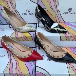 Calzado de Marca Usado de Alta Calidad 2023, Zapatos de Segunda Mano para <span class=keywords><strong>Hombre</strong></span>, Mujer, Niños y Deportes, en Stock - Product Image 2